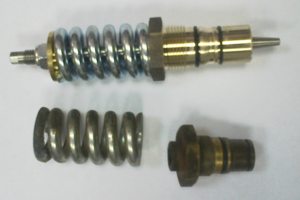 Большой склад оригинальных запасных частей для KARCHER