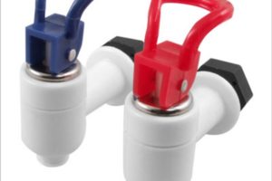 В продаже краны для кулера