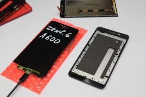 Замена дисплейного модуля с сенсорным стеклом на Asus Zenfone