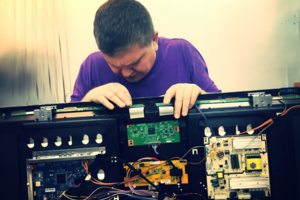 Ремонт ЖК телевизоров