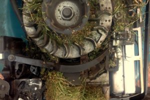 Ремонт газонокосилки Makita с бензиновым двигателем