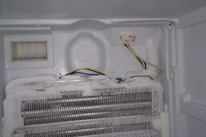 Ремонт  холодильники АТЛАНТ. АРИСТОН, ИНДЕЗИТ, СТИНОЛ и др.