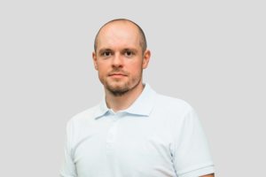 Максим. Опыт работы: шесть лет