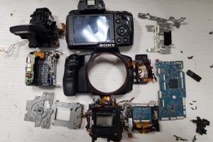 It's a sony... При включении, на дисплей выводится "ошибка камер