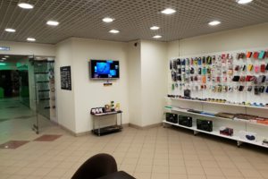 Зона ожидания и торговый зал