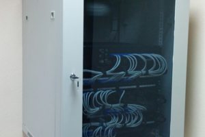 Монтаж ЛВС в компании ТК Теплокомфорт