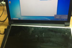 Ноутбук Lenovo b570e Ремонт: замена матрицы