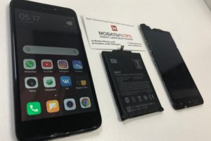 Замена дисплея и аккумуляторной батареи