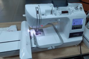 Вышивальная машина готова.