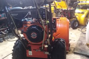 Доставка, работы с выездом снегоуборочной техники в Новосибирске