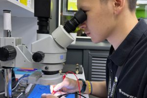 квалифицированные инженеры