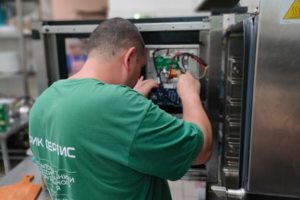 Ремонт модуля управления в пароконвектомате