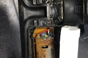 Ремонт вертикального моющего пылесоса