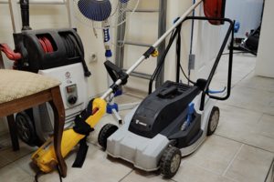 Ремонт электрической садовой техники (газонокосилки, измельчител