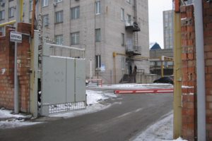 Въезд на территорию